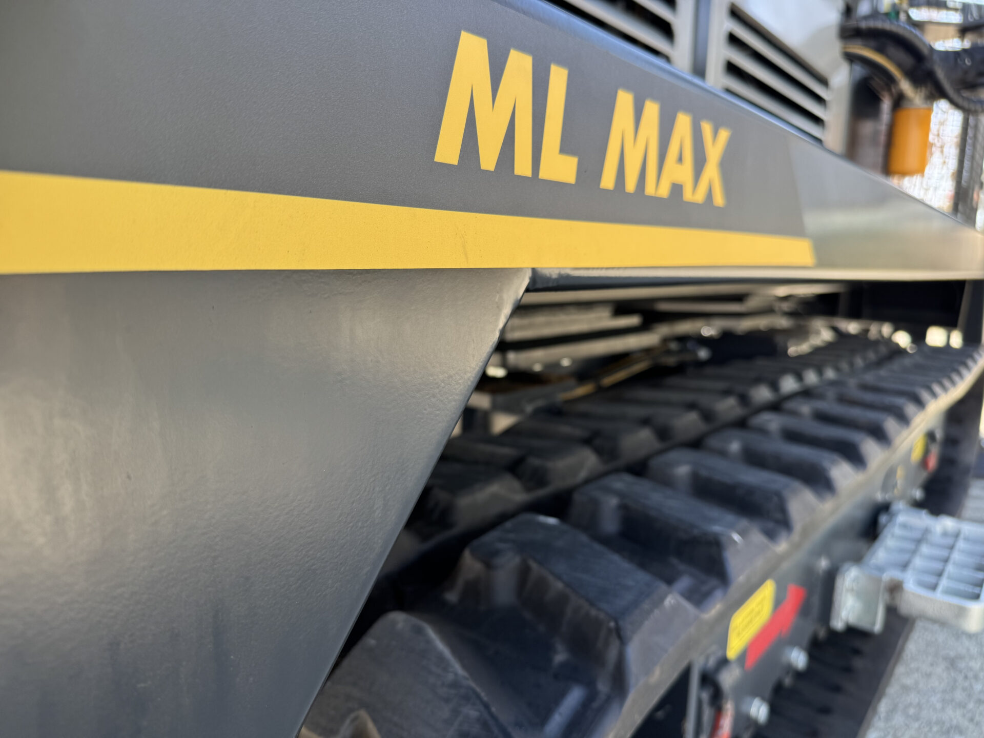 track mounted drill rigs
